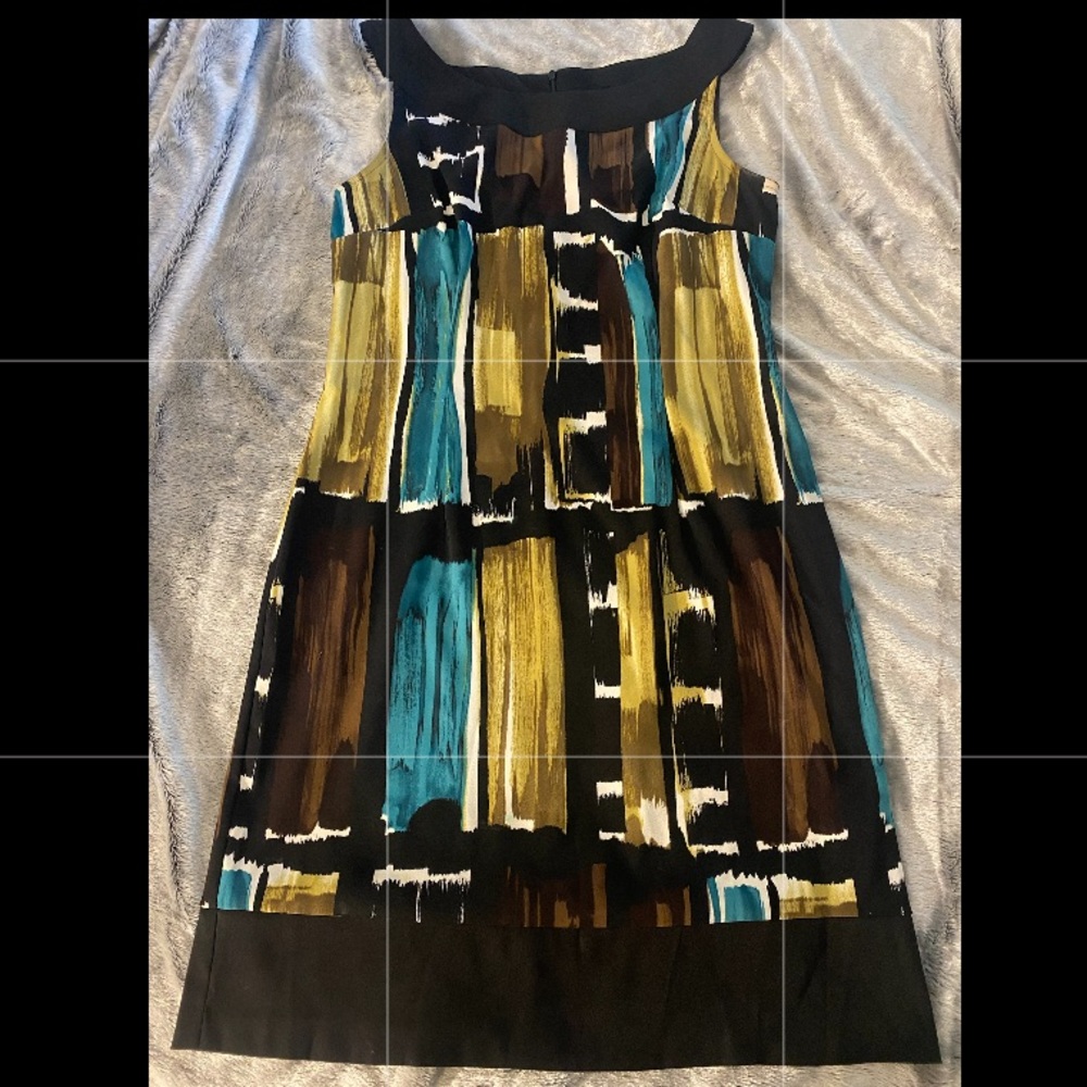 Women’s connected apparel print  dress